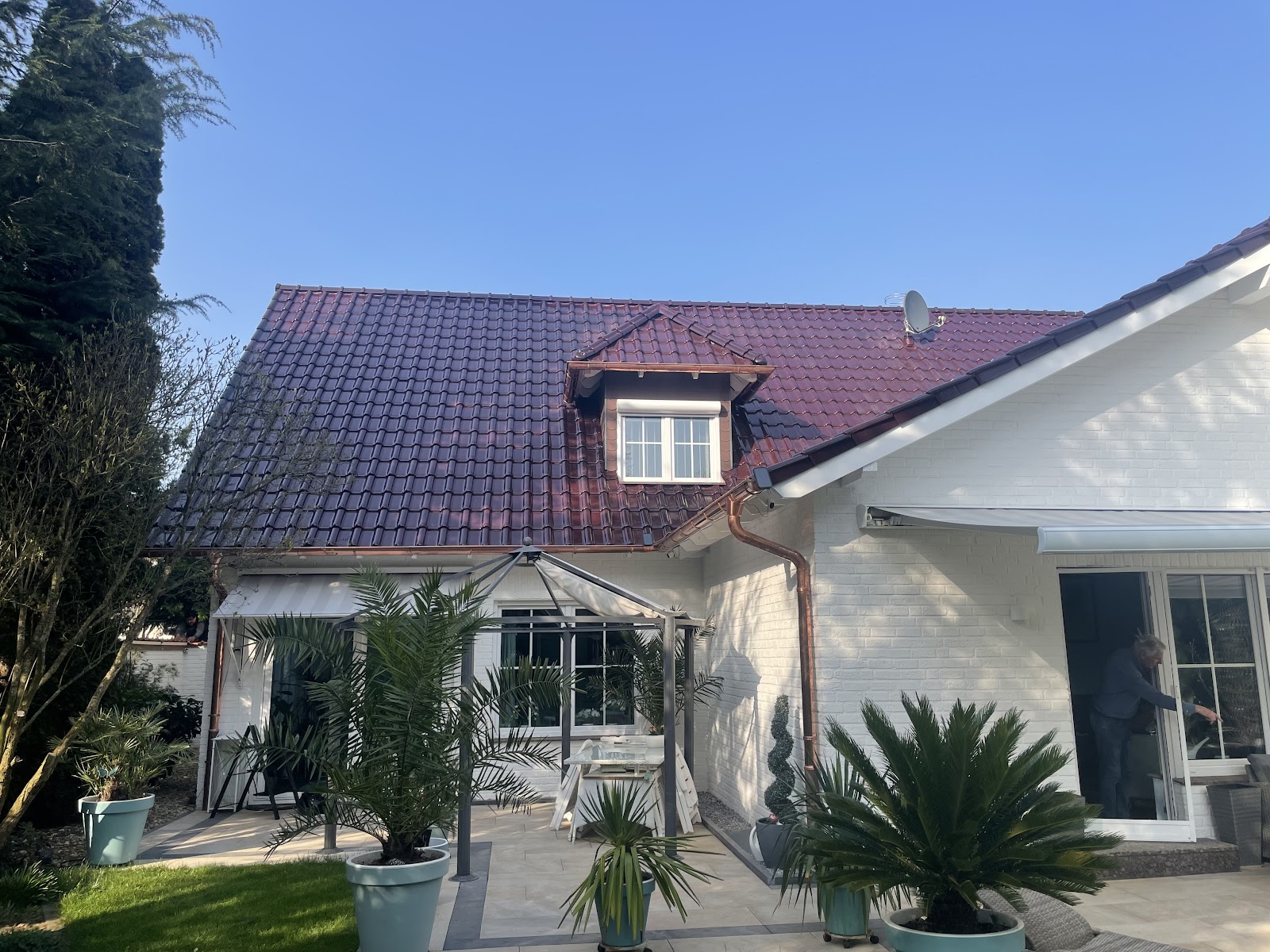 Welker Bedachungen — Dachdeckerei in Viersen